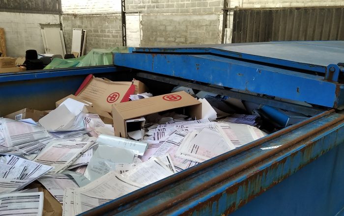 Benne à archives confidentielles